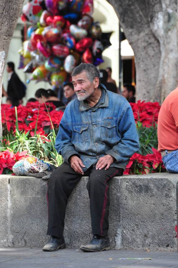 Tranquilidade na praça de Oaxaca, no México